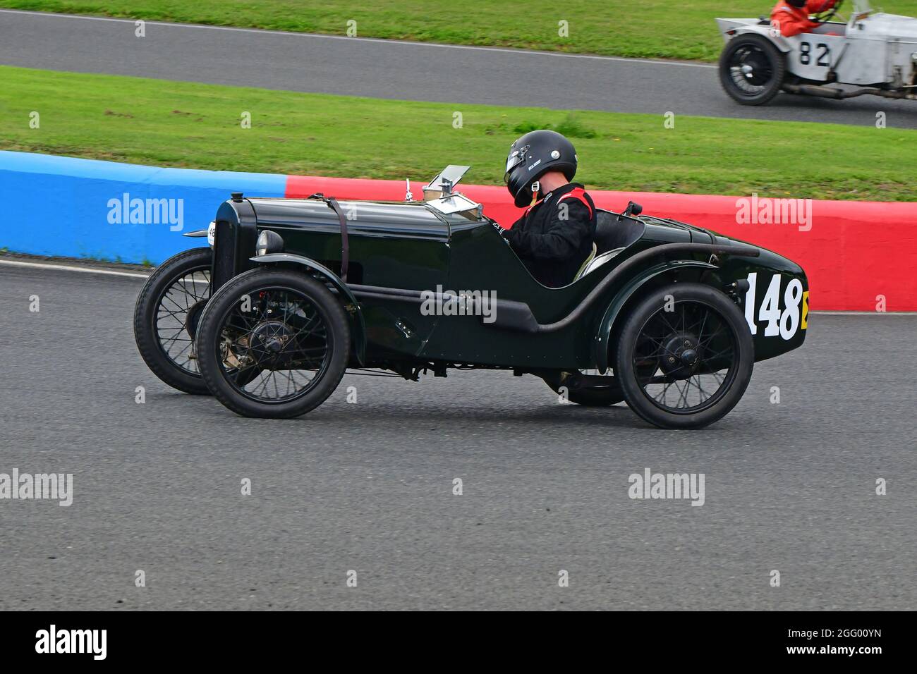 Josh White, Austin 7, VSCC Young Members Handicap Race, Bob Gerard ...