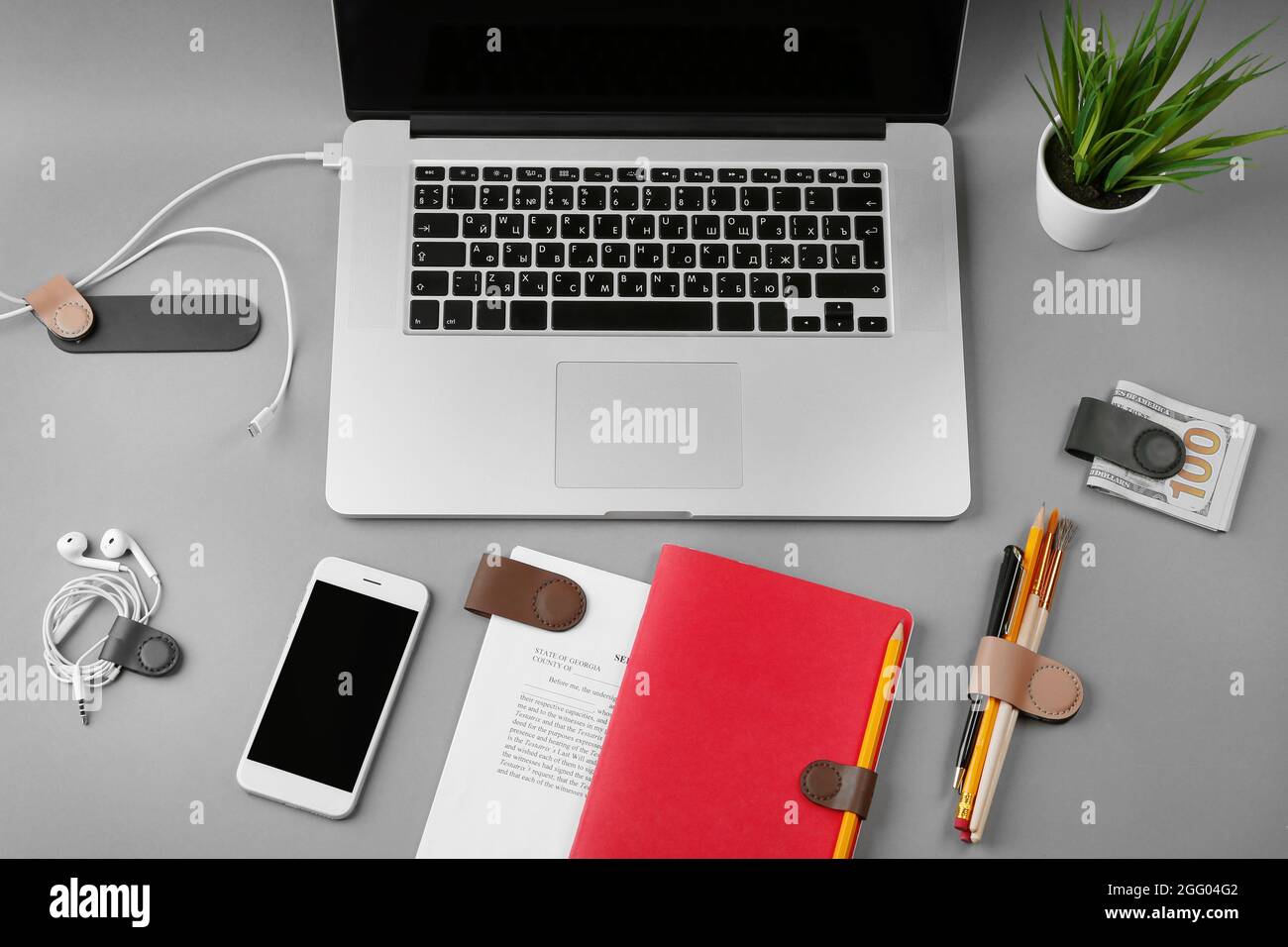 Usage examples of multifunctional clips Stock Photo Alamy