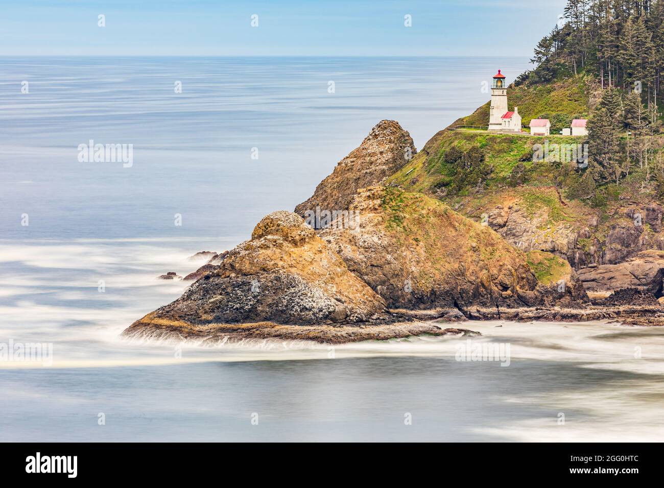 Heceta Head, Oregon, USA. Heceta Head Lighthouse on the Oregon coast ...