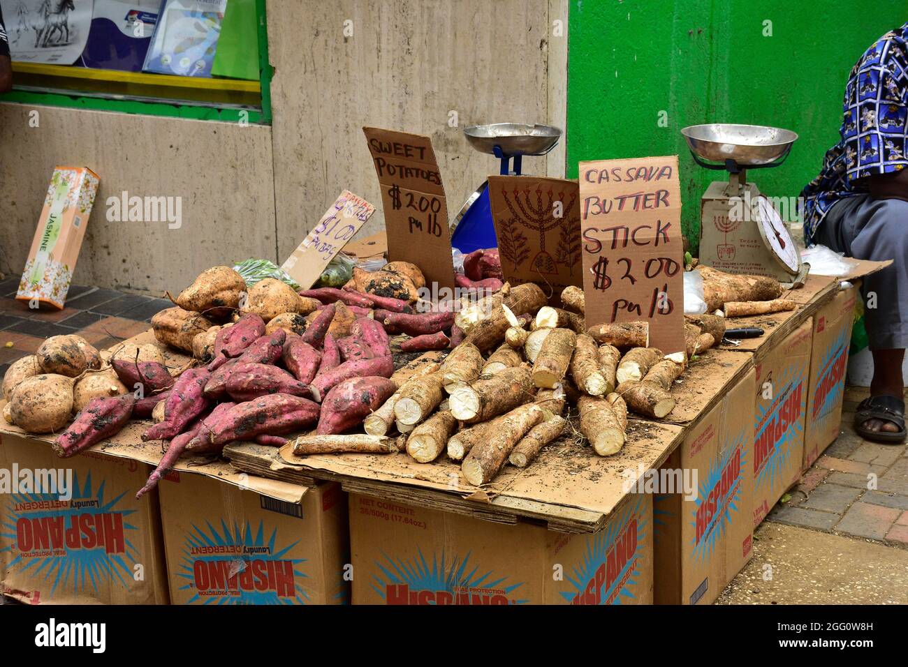 Barbados sweet potatoes hires stock photography and images Alamy