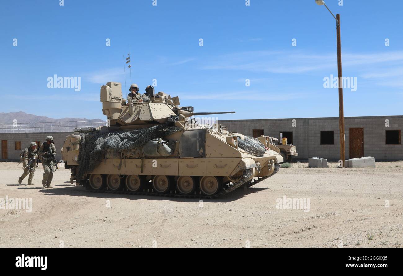 U.S. Army Soldiers assigned to 116th Cavalry Brigade Combat Team 2/116 ...