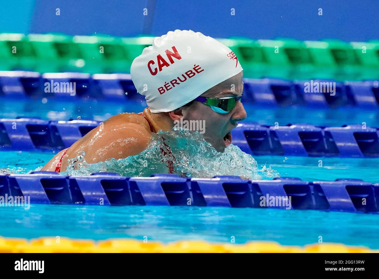 TOKYO, JAPAN - AUGUST 28: Camille Berube of Canada competing in the Women's 100m Breaststroke SB6 Heats during the Tokyo 2020 Paralympic Games at Tokyo Aquatics Centre on August 28, 2021 in Tokyo, Japan (Photo by Ilse Schaffers/Orange Pictures) NOCNSF Stock Photo