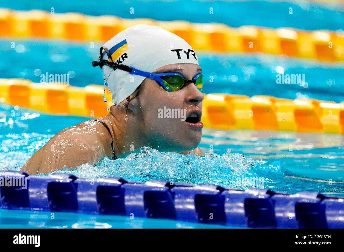 TOKYO, JAPAN - AUGUST 28: Viktoriia Savtsova of Ukraine competing in the Women's 100m Breaststroke SB6 Heats during the Tokyo 2020 Paralympic Games at Tokyo Aquatics Centre on August 28, 2021 in Tokyo, Japan (Photo by Ilse Schaffers/Orange Pictures) NOCNSF Stock Photo
