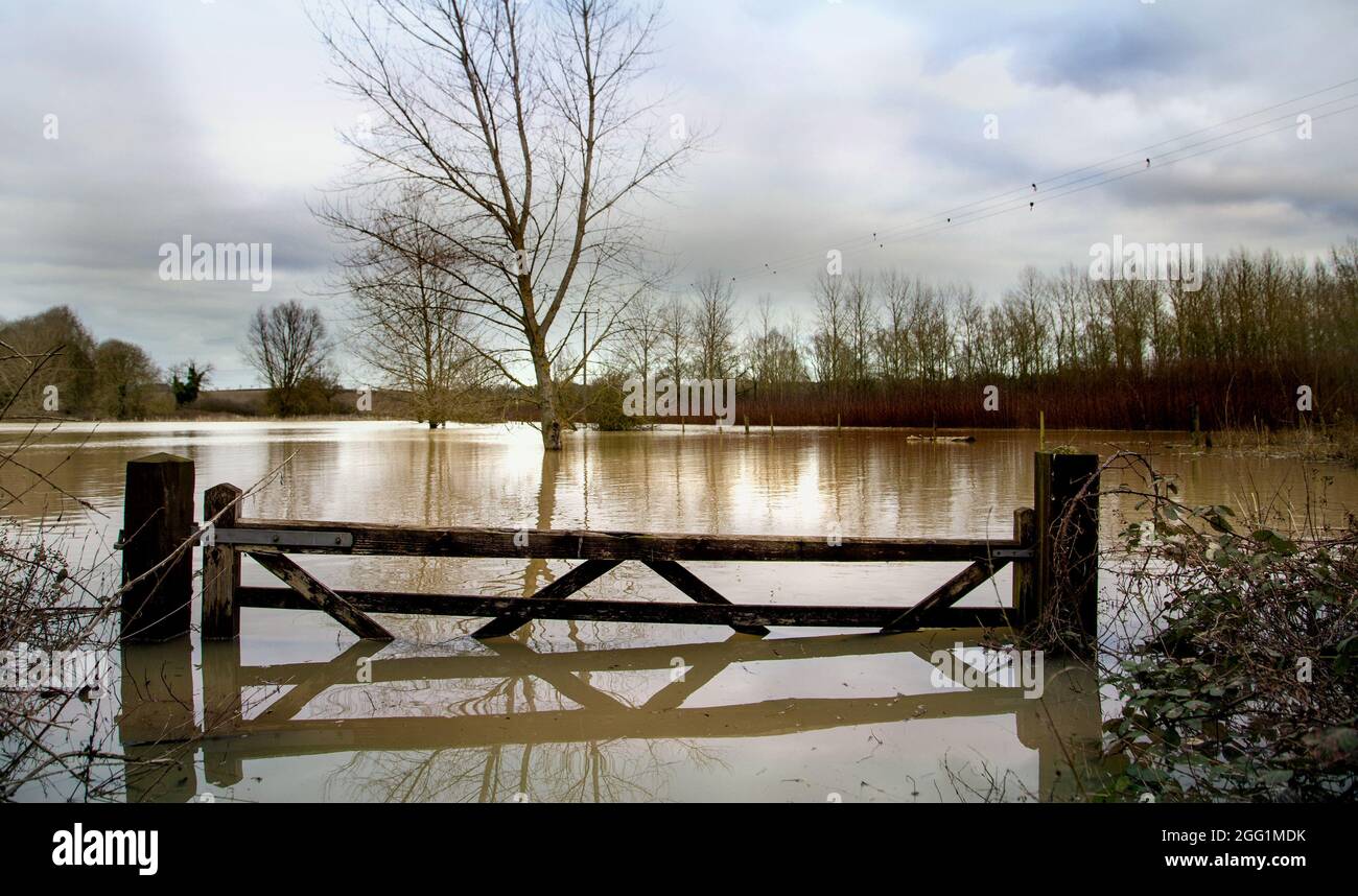 UK Climate Change, floods in the UK. Flooded agricultural farm fields ...