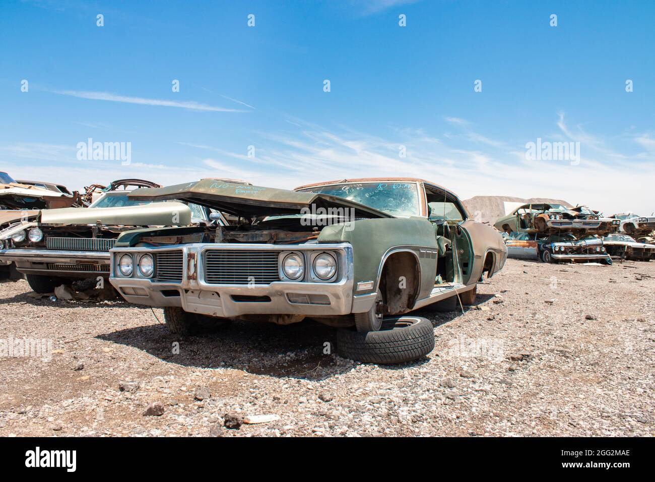 classic 1960s vintage American cars in Arizona junkyard Stock Photo - Alamy