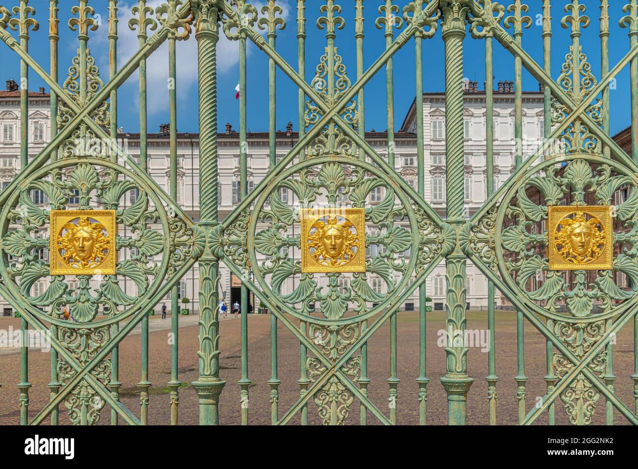 Main facade of royal palace hi-res stock photography and images - Alamy