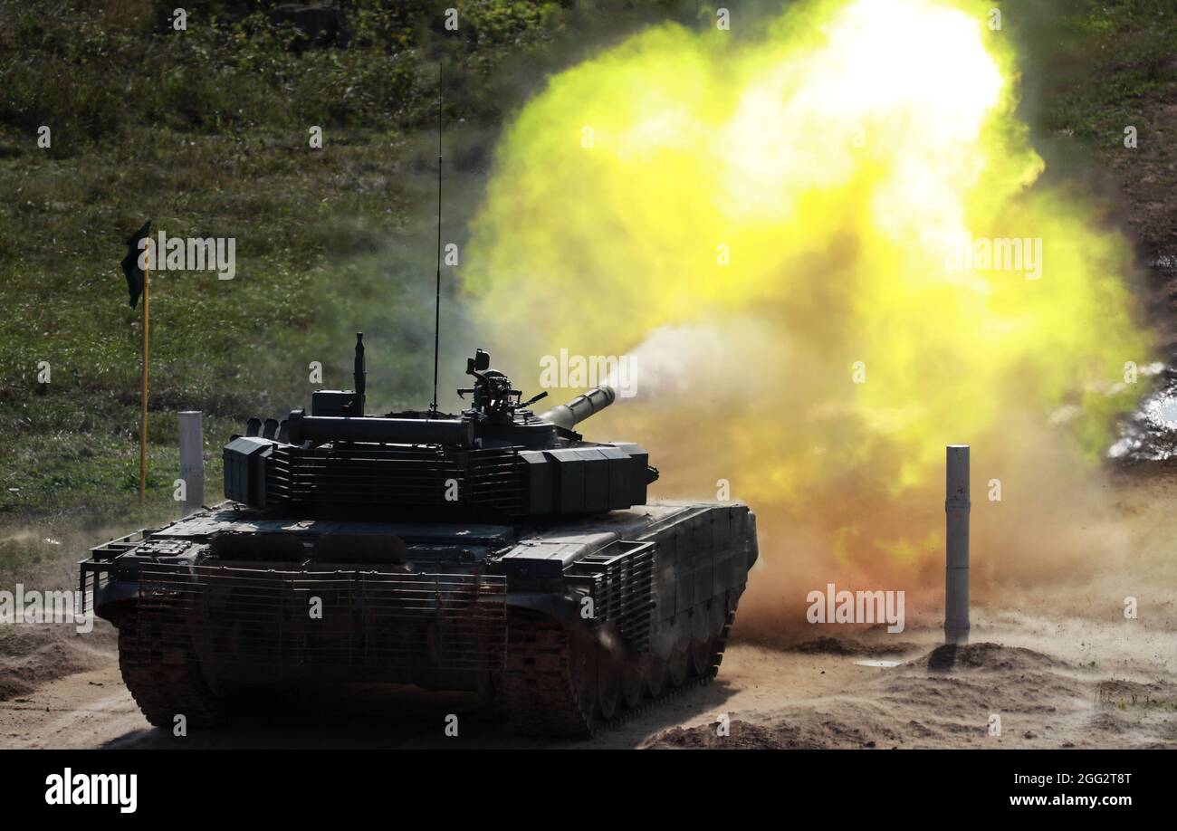 Moscow Region Russia 28th Aug 21 A T 72b3m Tank Takes Part In A Dynamic Display Of Military Equipment As Part Of The 21 International Army Games At Alabino Shooting Range Credit Sergei