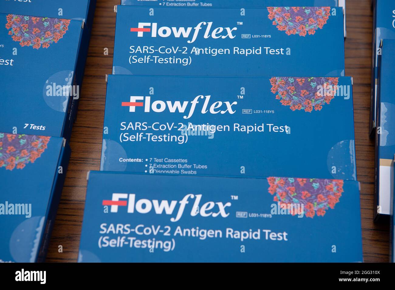 Flowflex sars cov 2 antigen rapid test self testing hi-res stock ...
