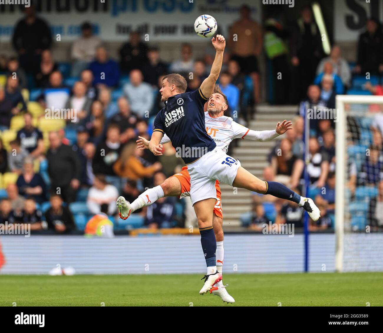 Matt smith millwall hires stock photography and images Alamy