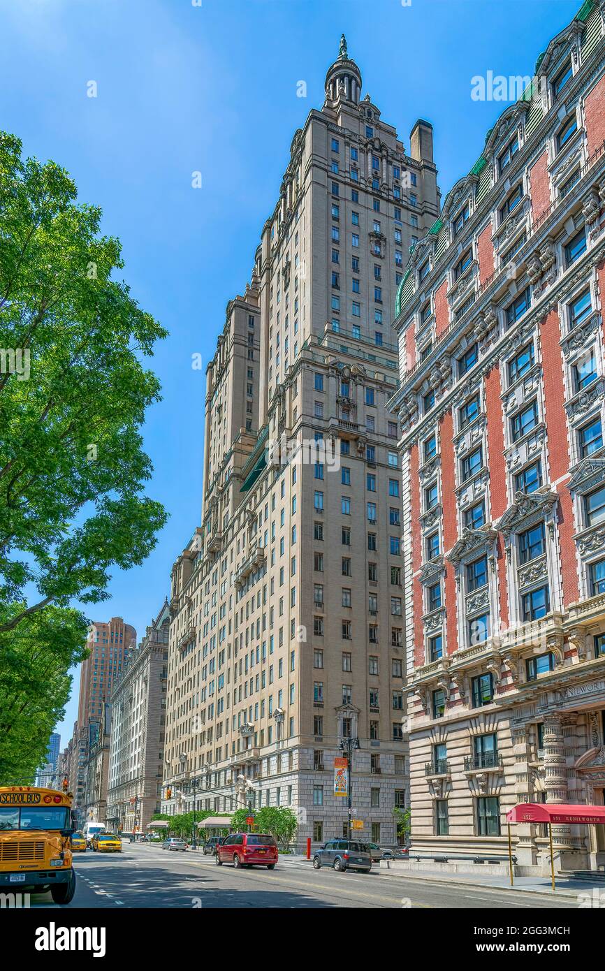 San Remo, 145 Central Park West, New York's first twintower apartment