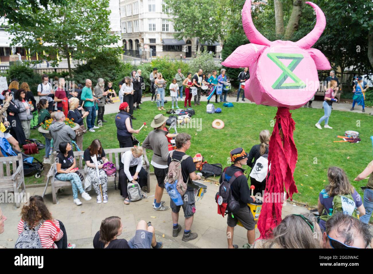 London, UK. 28th August 2021. Day 6,  The Impossible Rebellion continues, Extinction Rebellion (XR) joined Animal rebellion protesters at Smithsfield's market , central London, to demand government Act Now on the Climate Crisis and Ecological Emergency. Credit: Xiu Bao/Alamy Live News Stock Photo