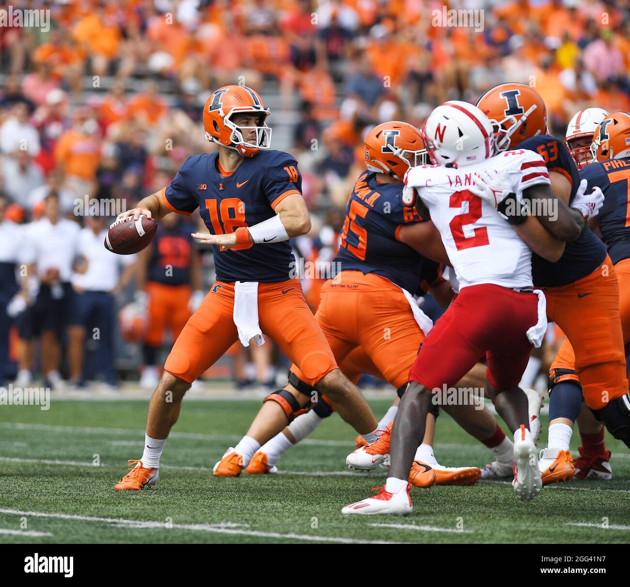 August 28, 2021: Illinois Fighting Illini quarterback Brandon Peters (18)  in action during the NCAA football game between Illinois Fighting Illini vs  Nebraska Cornhuskers at Memorial Stadium in Champaign, Illinois. Dean  Reid/CSM/Sipa