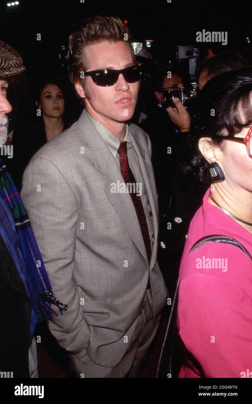 Val Kilmer at 'Bram Stoker's Dracula' Hollywood Premiere on November 10, 1992 at the Mann's Chinese Theatre in Hollywood, California Credit: Ralph Dominguez/MediaPunch Stock Photo
