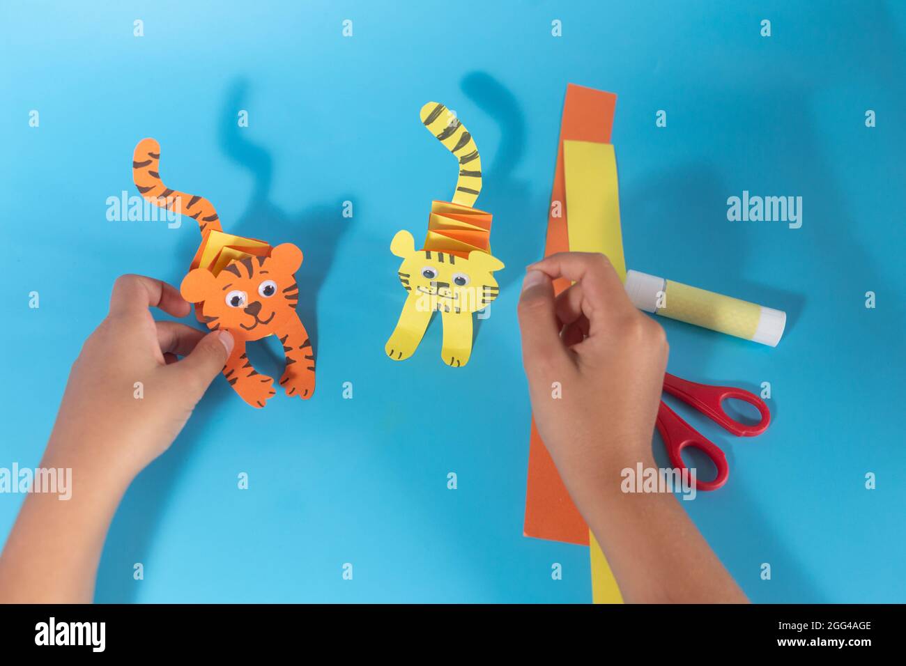 paper tiger craft for kids Stock Photo Alamy