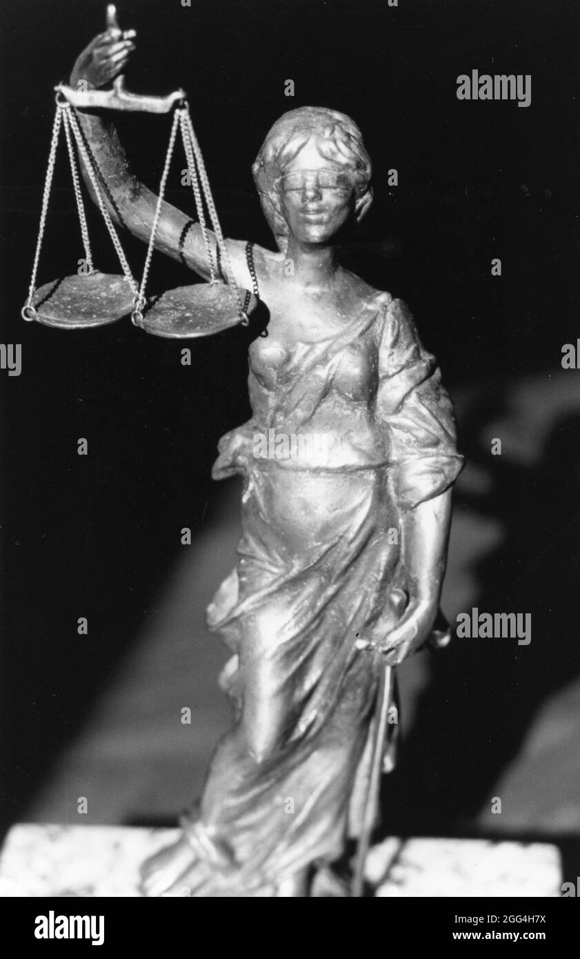 Blind justice statue Black and White Stock Photos & Images Alamy
