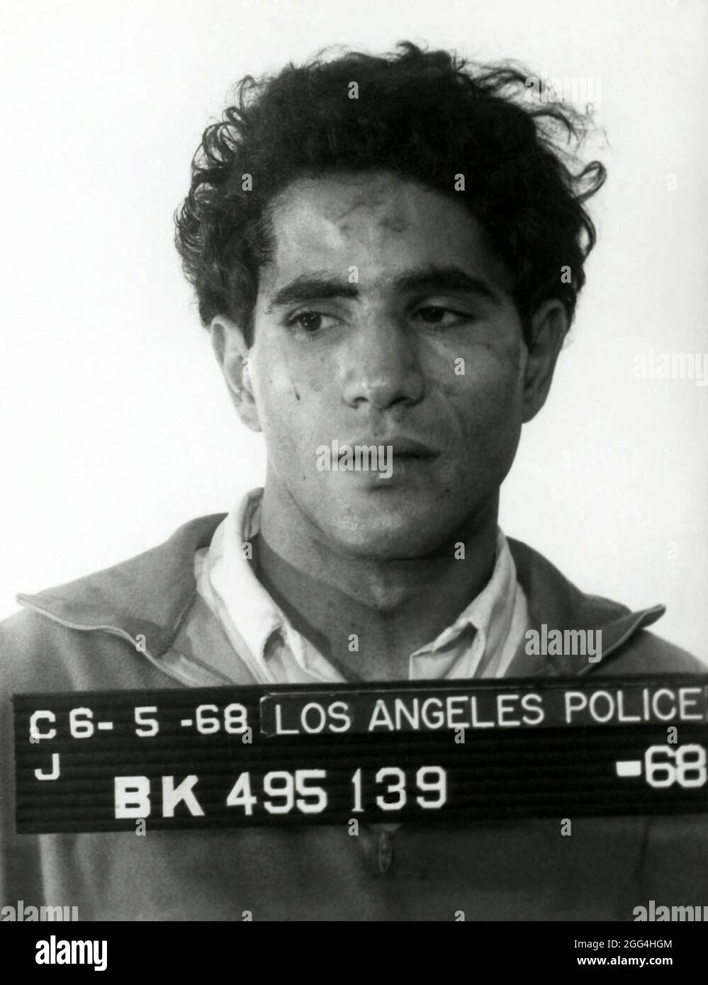 1968 , 5 june , Los Angeles , USA : The Palestinian born Jordanian citizen SIRHAN SIRHAN ( Sirhan Bishara Sirhan , born in 1944 ), Los Angeles Police Department mug shot, the killer who murdered the Senator ROBERT KENNEDY the day June 5, 1968 . Unknown photographer .- BOB - portrait - ritratto  - FOTO SEGNALETICA della POLIZIA  - MUG-SHOT - MUGSHOT - assassino - CRONACA NERA - KILLER - COMPLOT - COMPLOTTO - TERRORISTA - TERRORIST - ERGASTOLO - ERGASTOLANO - carcerato --- Archivio GBB Stock Photo