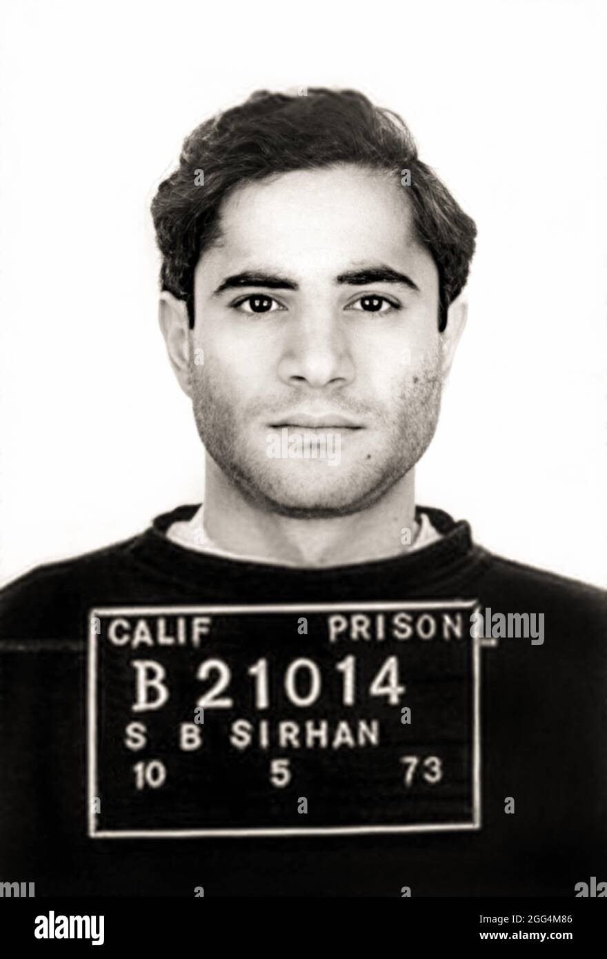 1973 , 5 october , Los Angeles , USA : The Palestinian born Jordanian citizen SIRHAN SIRHAN ( Sirhan Bishara Sirhan , born in 1944 ), Los Angeles Police Department mug shot, the killer who murdered the Senator ROBERT KENNEDY the day June 5, 1968 . Unknown photographer .- BOB - portrait - ritratto  - FOTO SEGNALETICA della POLIZIA  - MUG-SHOT - MUGSHOT - assassino - CRONACA NERA - KILLER - COMPLOT - COMPLOTTO - TERRORISTA - TERRORIST - ERGASTOLO - ERGASTOLANO - carcerato --- Archivio GBB Stock Photo