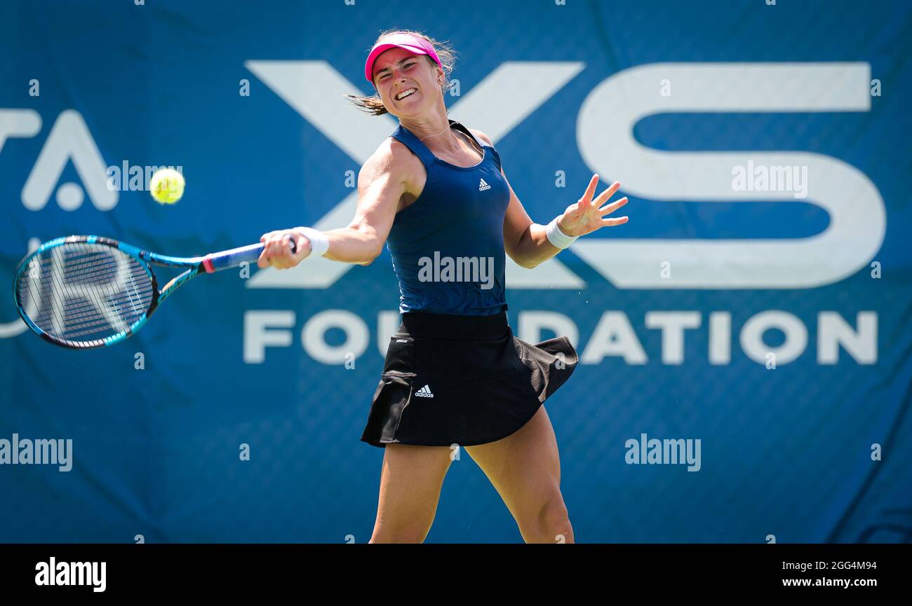 Rebecca Peterson of Sweden in action during the semi-final of the 2021 WTA  Chicago Womens Open WTA 250 tennis tournament against Elina Svitolina of  the Ukraine on August 27, 2021 in Chicago,
