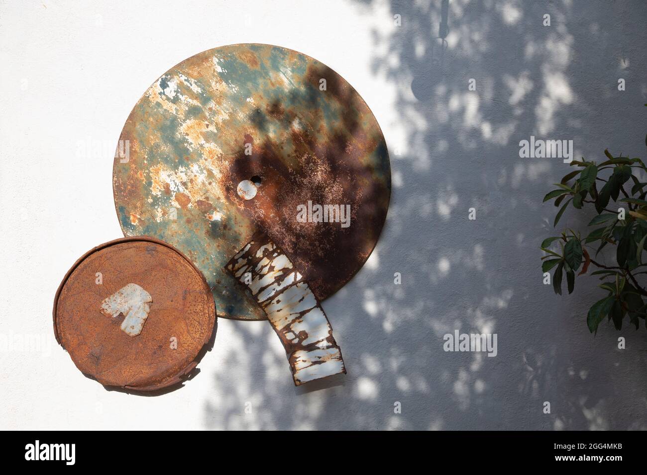 Tubac, Arizona, USA. 10th July, 2021. Art piece by Shay Lopez. Credit