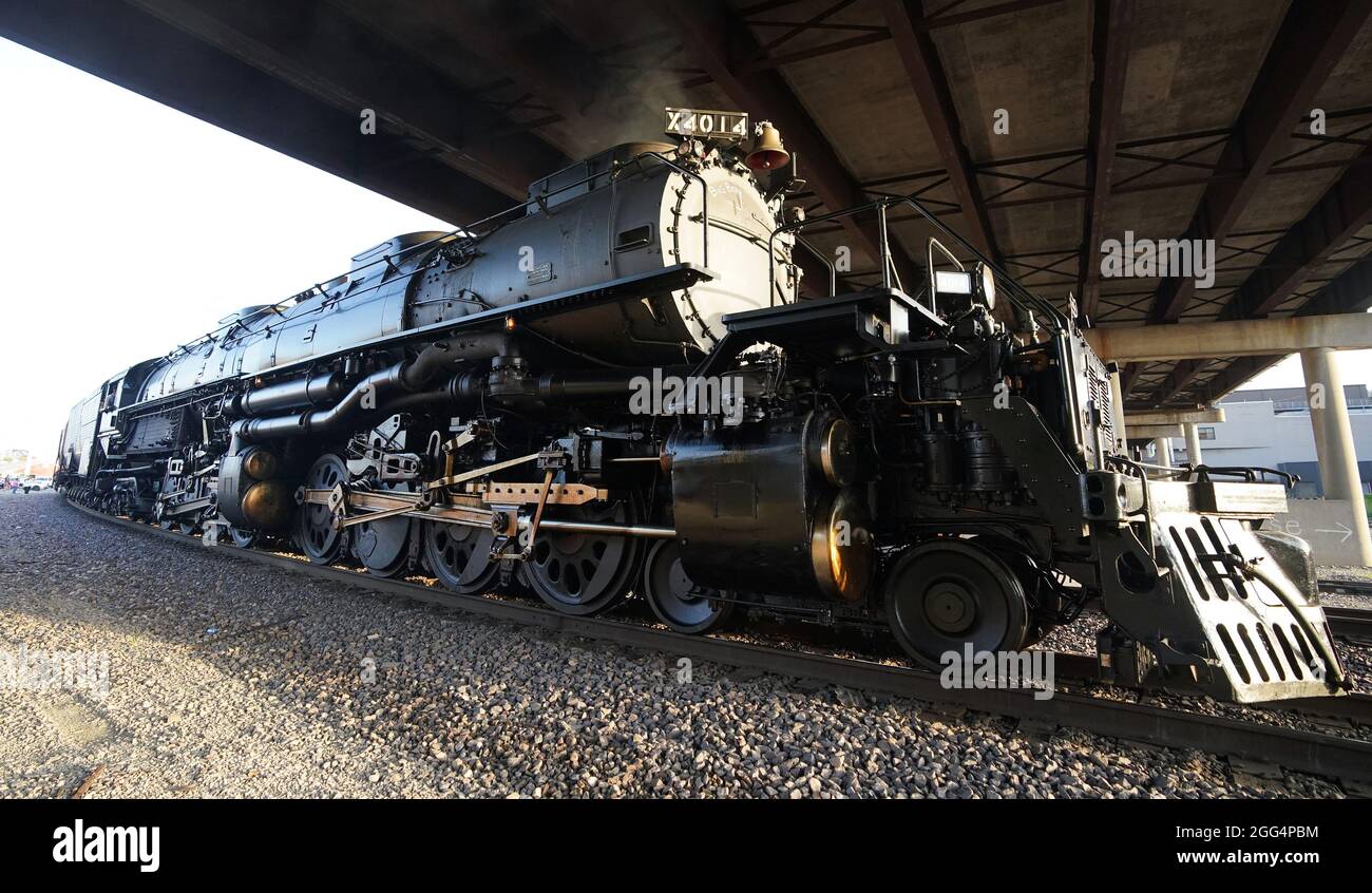 st-louis-united-states-28th-aug-2021-union-pacific-4014-big-boy