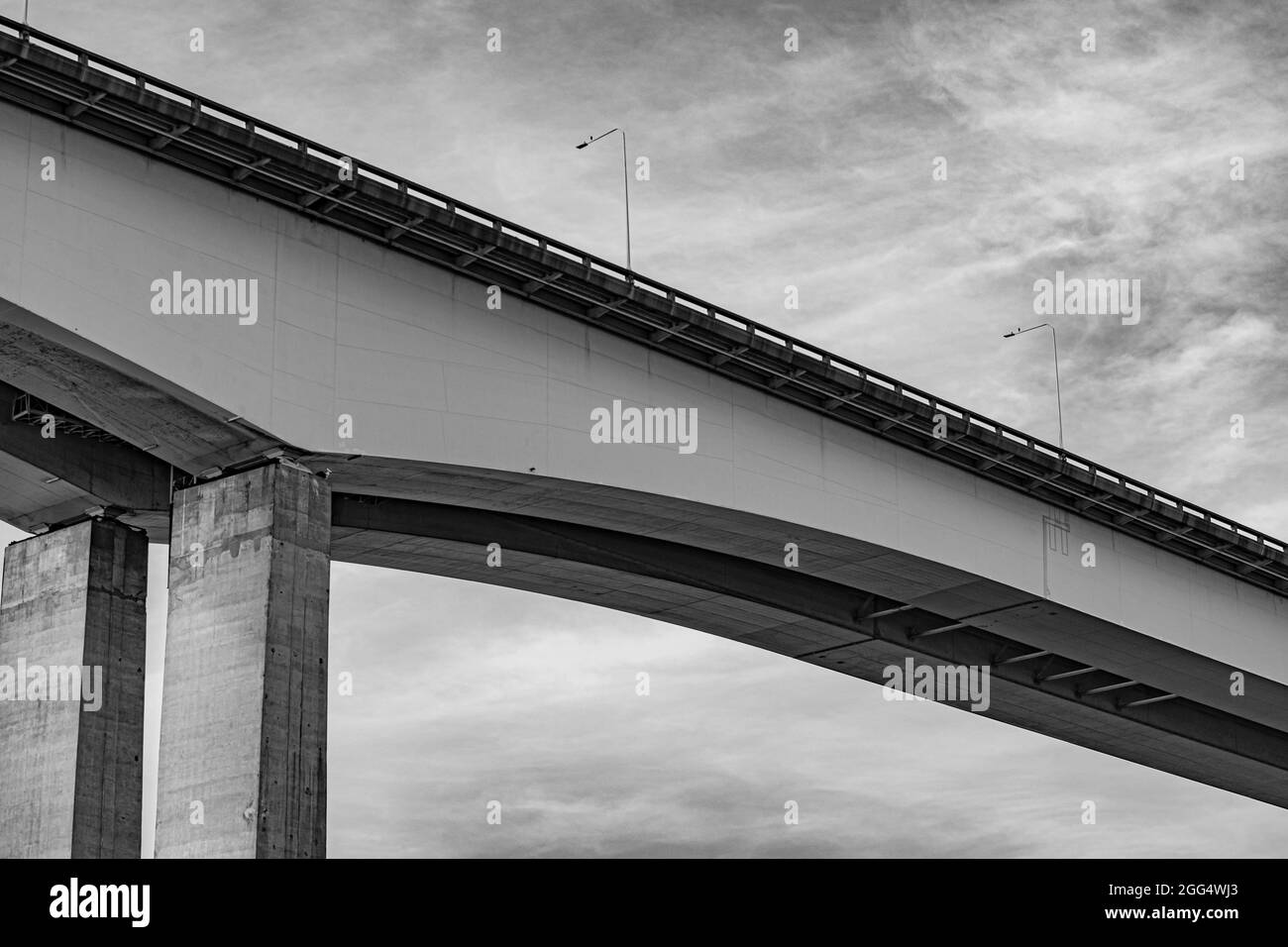 Presidente Costa e Silva Bridge, popularly known as the Rio-Niterói ...