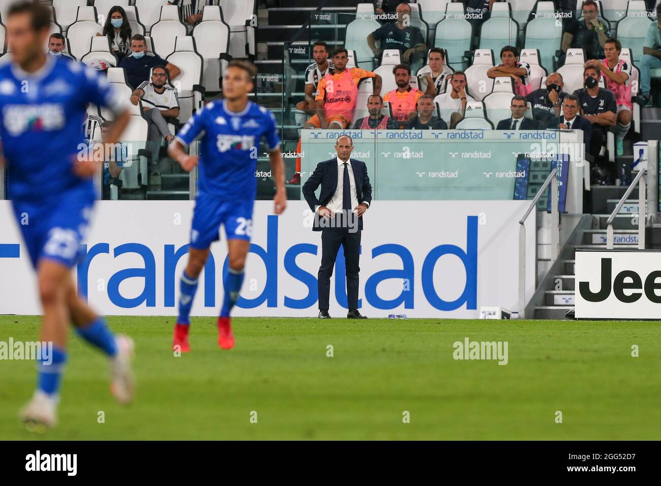 Turin, Italy. 16th May, 2022. Team of Juventus FC poses during the Serie A  2021/22 football match between Juventus FC and SS Lazio at the Allianz  Stadium. (Photo by Fabrizio Carabelli/SOPA Images/Sipa