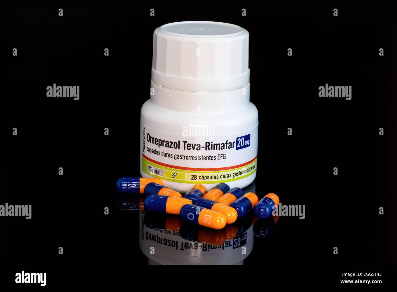 Huelva, Spain - August 27, 2021: Spanish bottle of generic Omeprazole from  Teva-Rimafar laboratory. It is used to treat stomach and esophagus problems  Stock Photo - Alamy