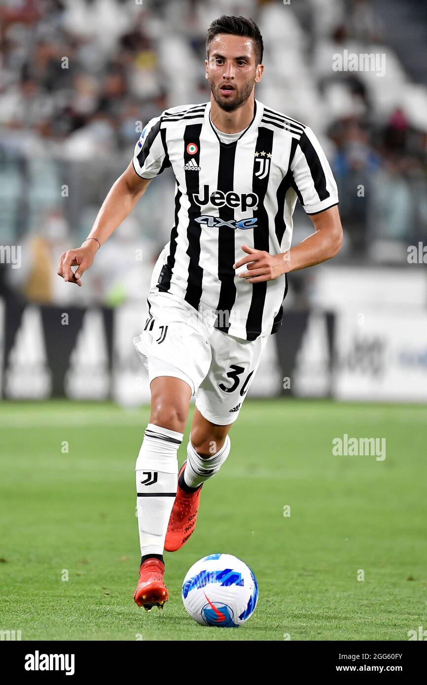 Rodrigo Bentancur of Juventus FC in action during the Serie A 2021/2022  football match between