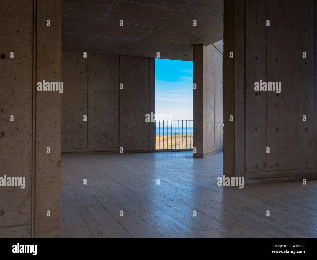 Salk institute for biological studies hi-res stock photography and images -  Alamy