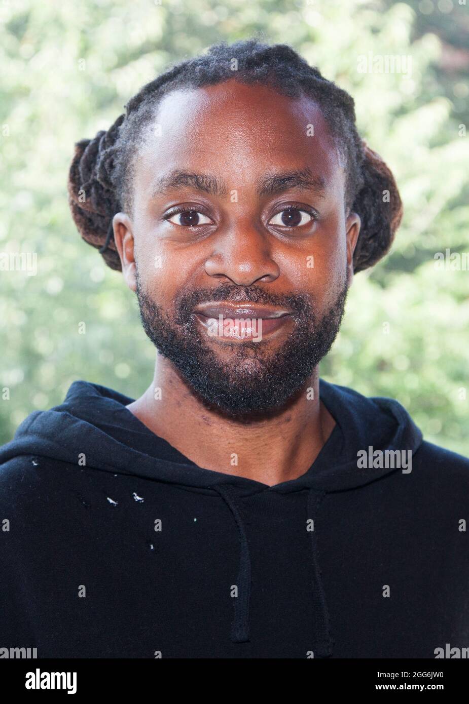 PAOLO SAKA Swedish actor in the documentary film about the Tensta