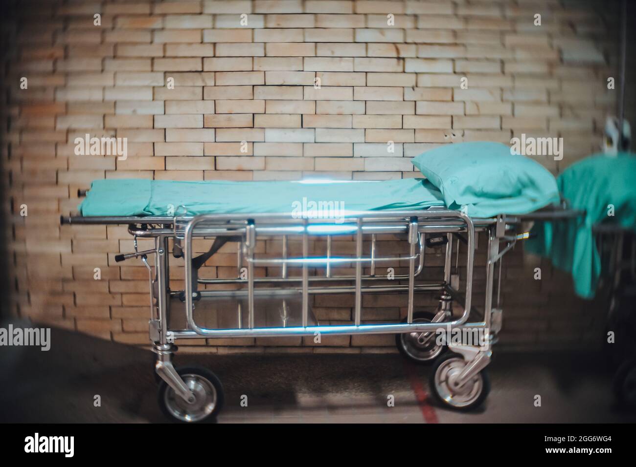 Stretcher bed. multi functional aluminium or stainless ambulance