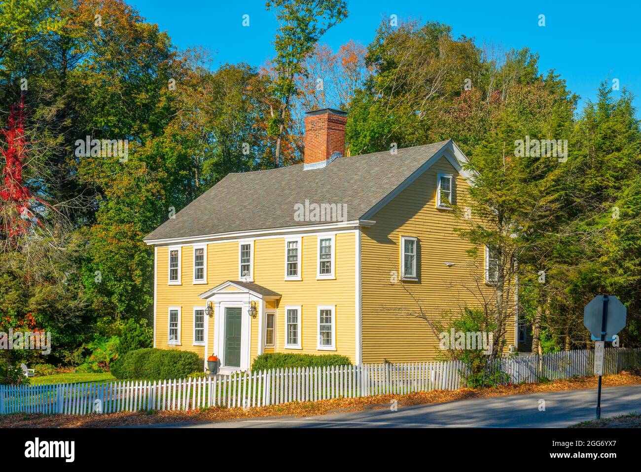 Historic Colonial Style building at 2 Sandy Point Road in historic town