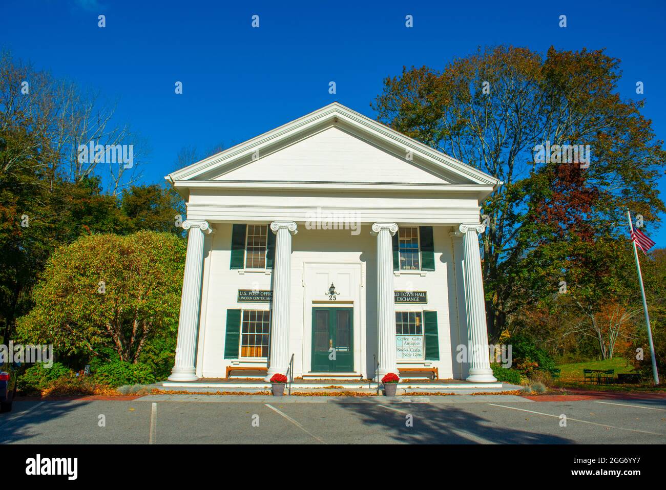 Lincoln Old Town Hall and US Postal Office at 17 Lincoln Road in
