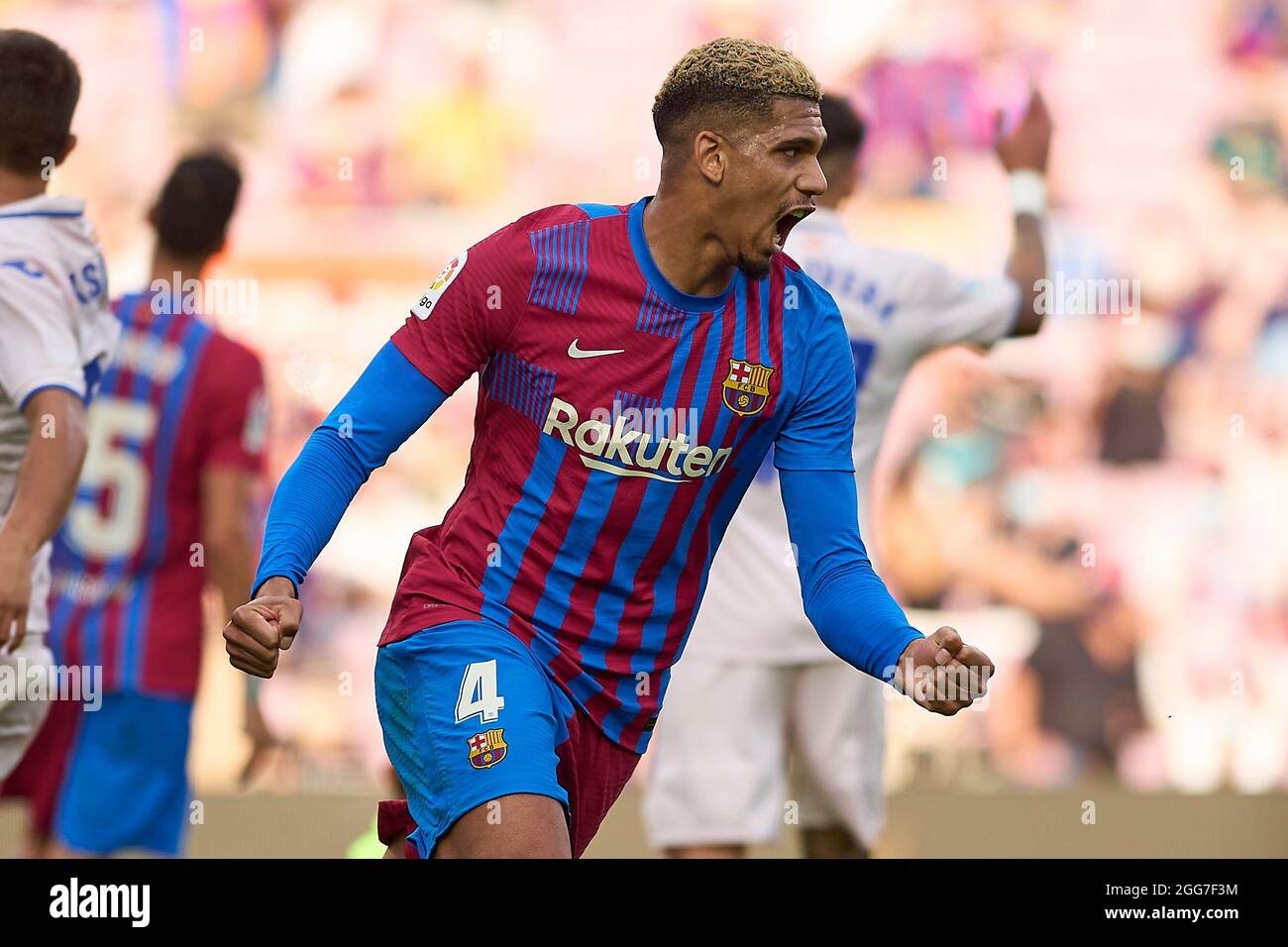 Barcelona Spain 29th Aug 2021 Ronald Araujo Of Fc Barcelona Celebrate A Goal During The Liga Match Between Fc Barcelona And Getafe Cf At Camp Nou In Barcelona Spain Credit Dax