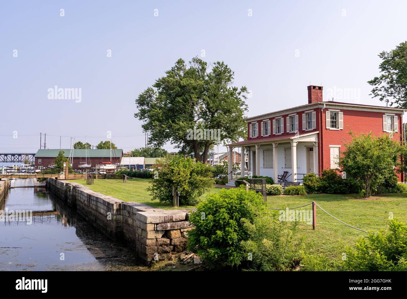 Tidewater house hires stock photography and images Alamy