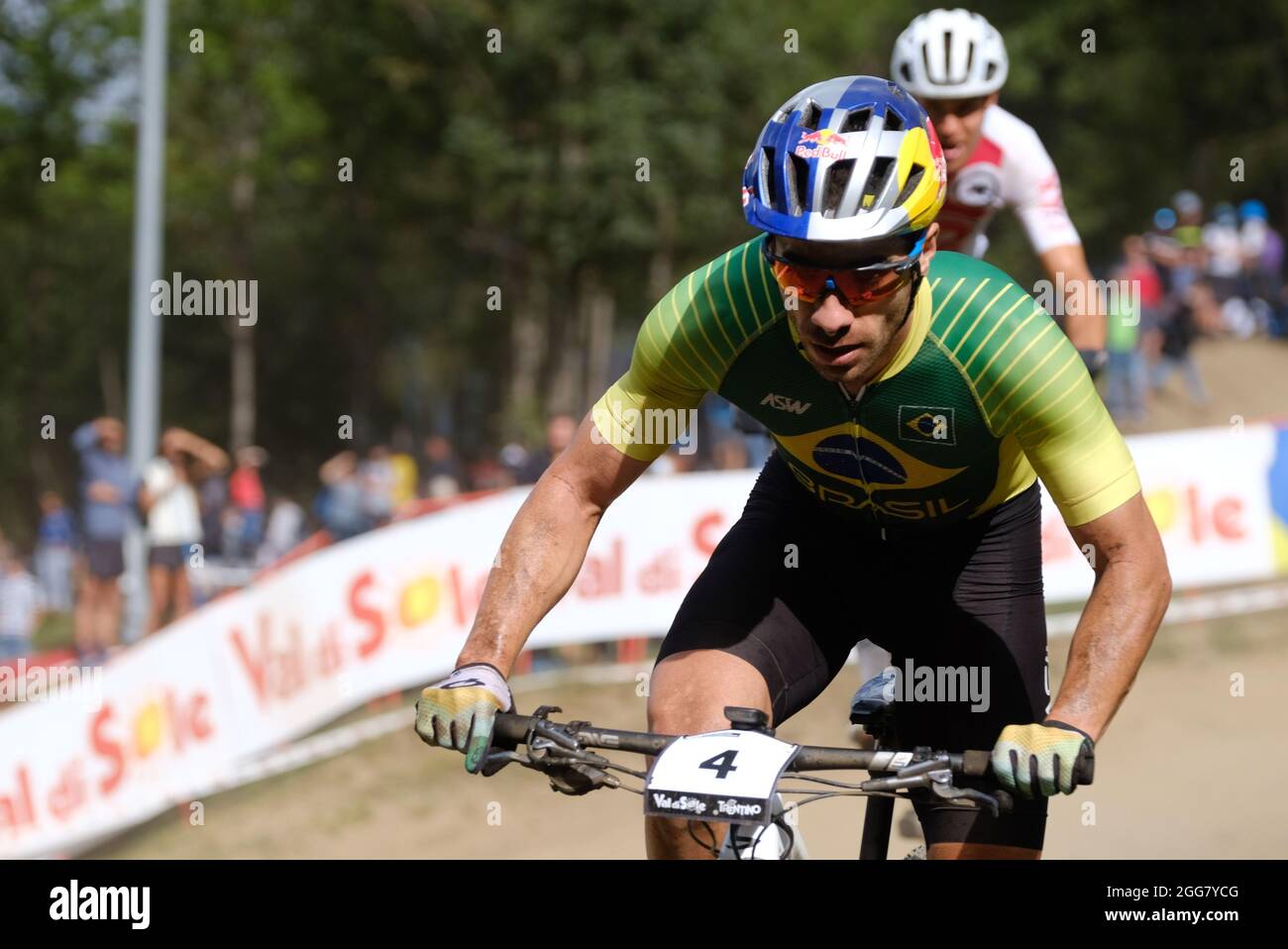 4 cross bike hi-res stock photography and images - Page 2 - Alamy