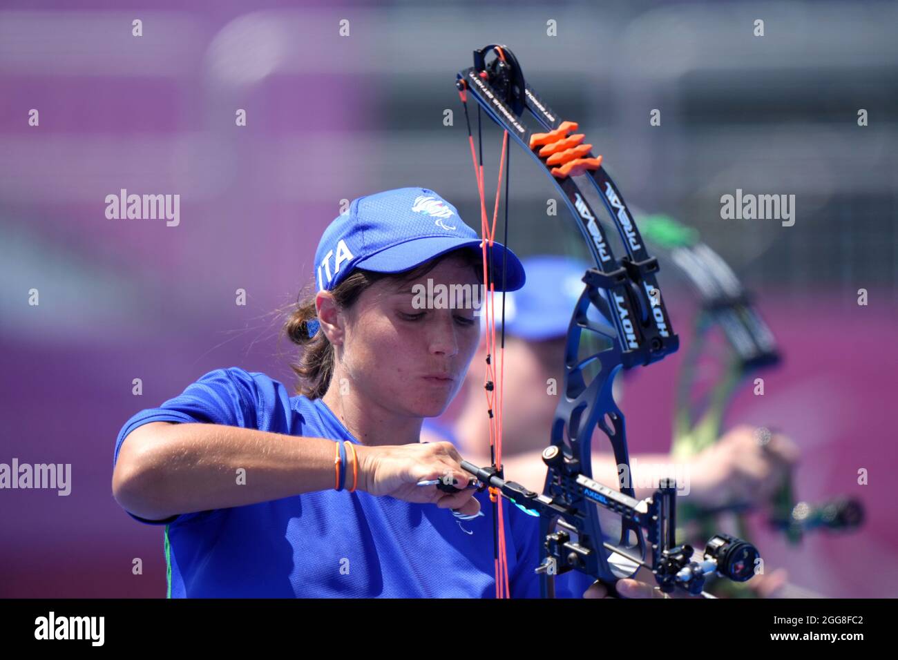 Italy S Elenora Sarti Reloads Her Bow During The Women S Individual Compound Open Quarterfinal At The Yumenoshima Park Archery Field During Day Six Of The Tokyo Paralympic Games In Japan Picture Date