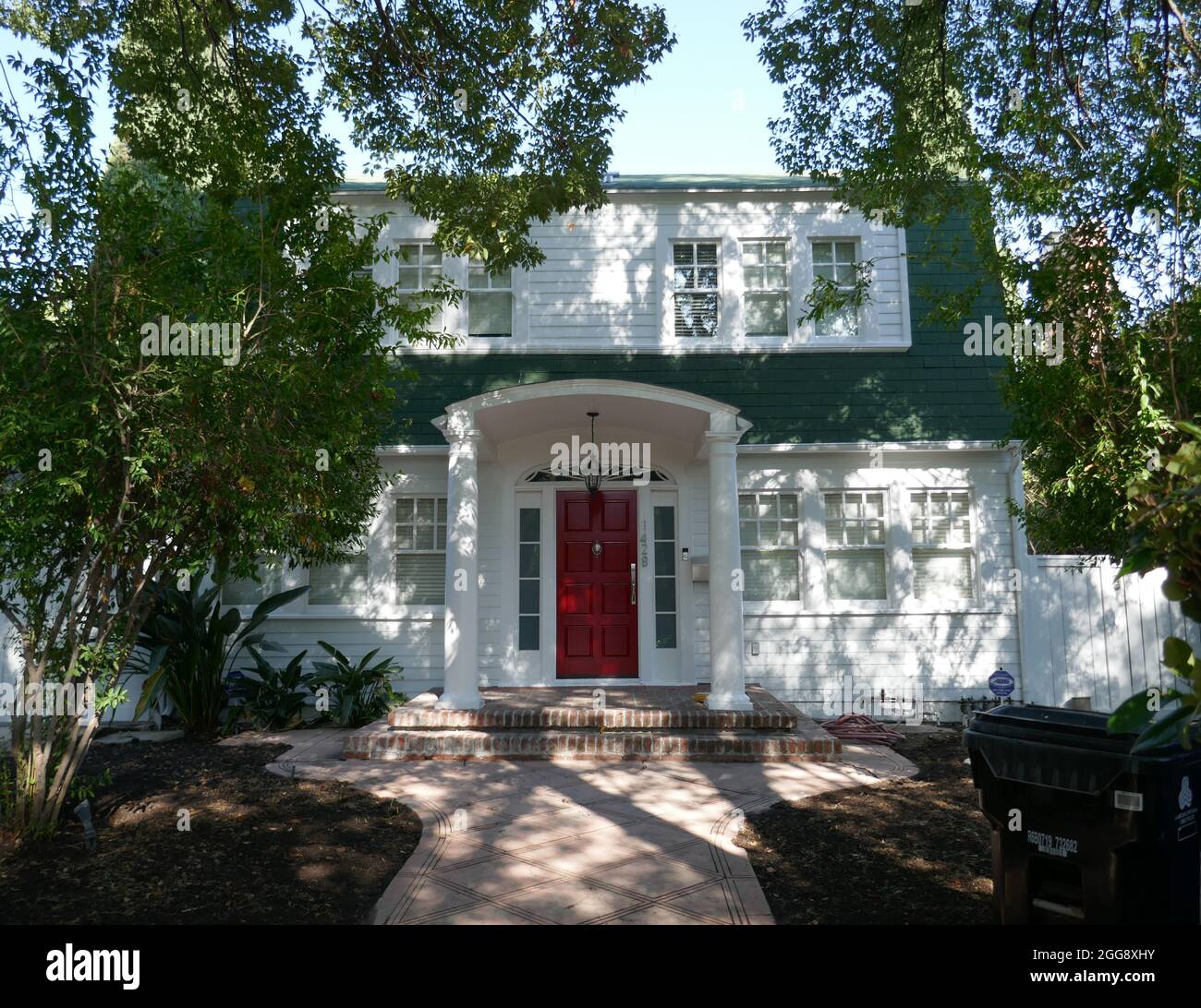 1428 n genessee avenue hires stock photography and images Alamy