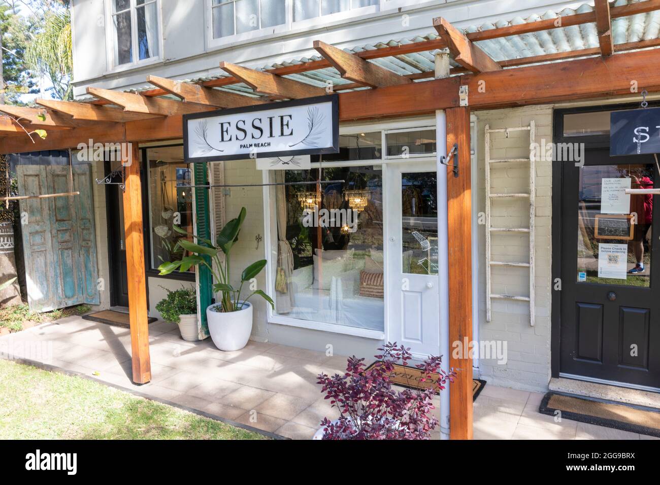 Palm Beach Sydney luxury retail store shop Essie, selling luxury goods