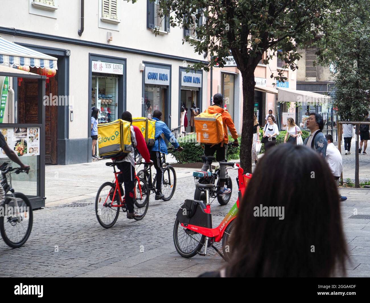 Boy pick meals hires stock photography and images Alamy