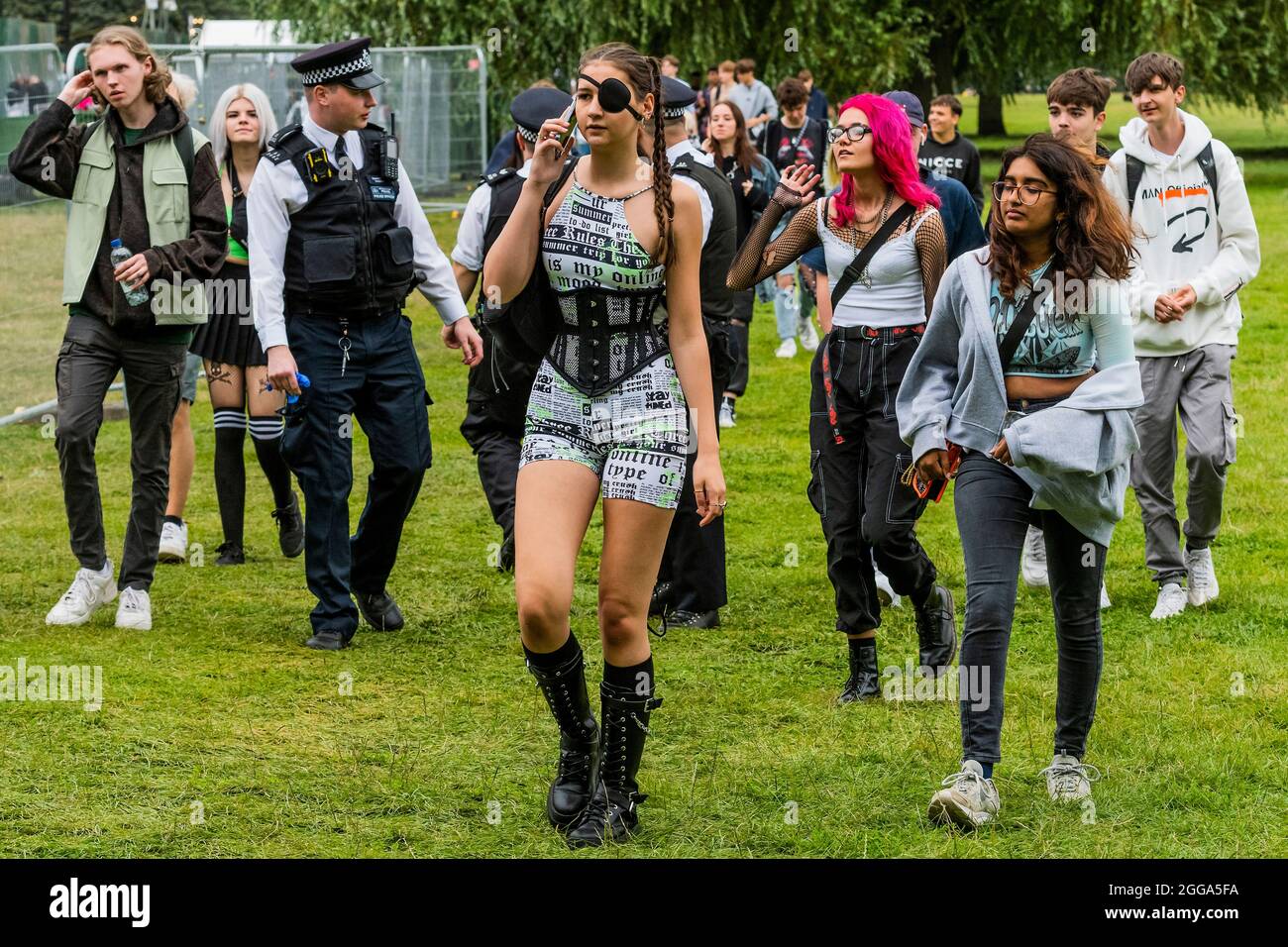 London, UK. 30th Aug, 2021. There is an obvous police presenece - ALT LDN by Live Nation a Hip-Hop/Rap and R&B/Soul mini festival as part of a Bank holiday weekend of events on Clapham Common. it is a grey day and numbers are expected to be well below capacity. Credit: Guy Bell/Alamy Live News Stock Photo