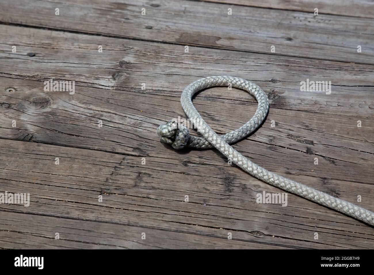 Timber and rope hi-res stock photography and images - Alamy
