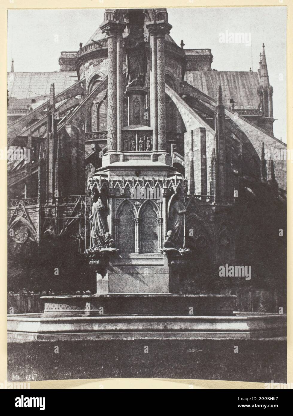 La Fontaine du square de l'Archev&#xea;ch&#xe9;; Derri&#xe8;re Notre-Dame, 1847, printed 1965. [Fountain of the Virgin in Square Jean XXIII, Paris, made in 1843-1845 by Alphonse Vigoureux]. Gelatin silver print, no. 19 from the portfolio &quot;Bayard: xxv calotypes, 1842-1850&quot; (1965); edition 14/50. Stock Photo