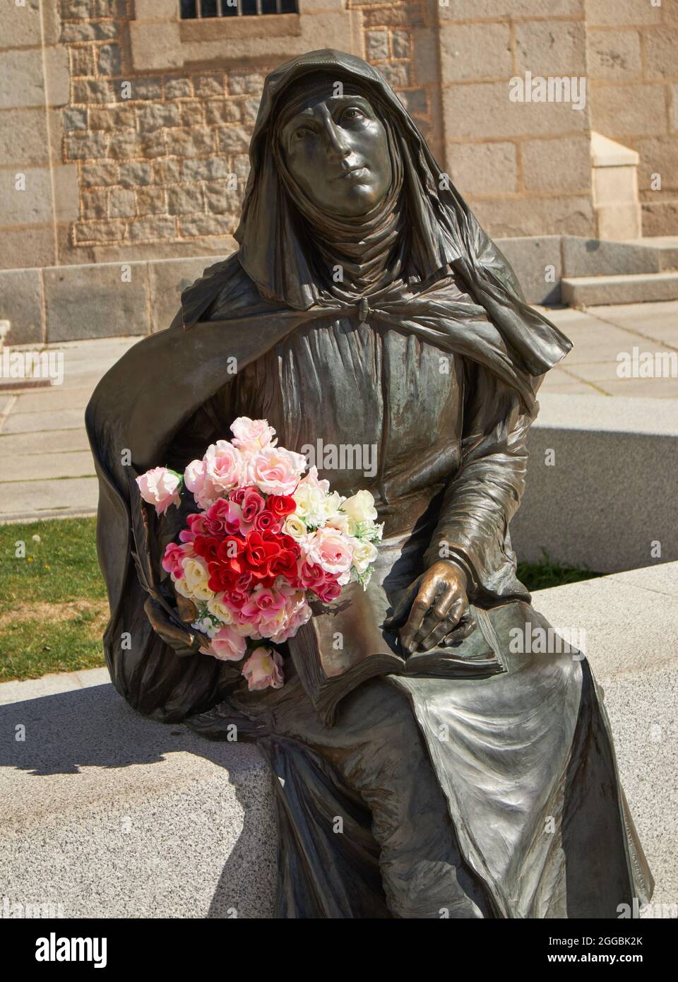 Saint therese statue hi-res stock photography and images - Alamy