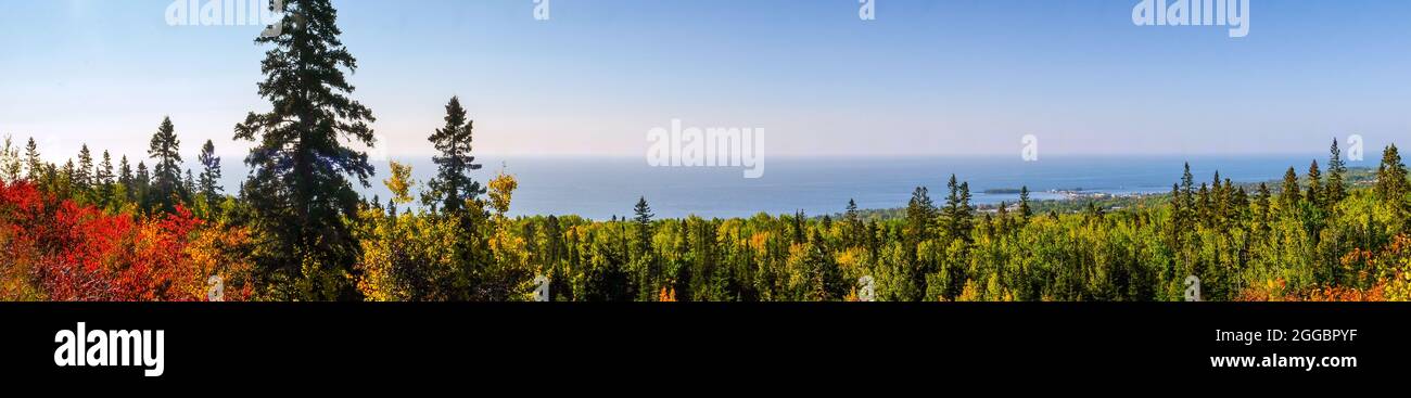 Panoramic view from Pincushion Mountain over Lake Superior, near Grand Marais, Minnesota, USA Stock Photo