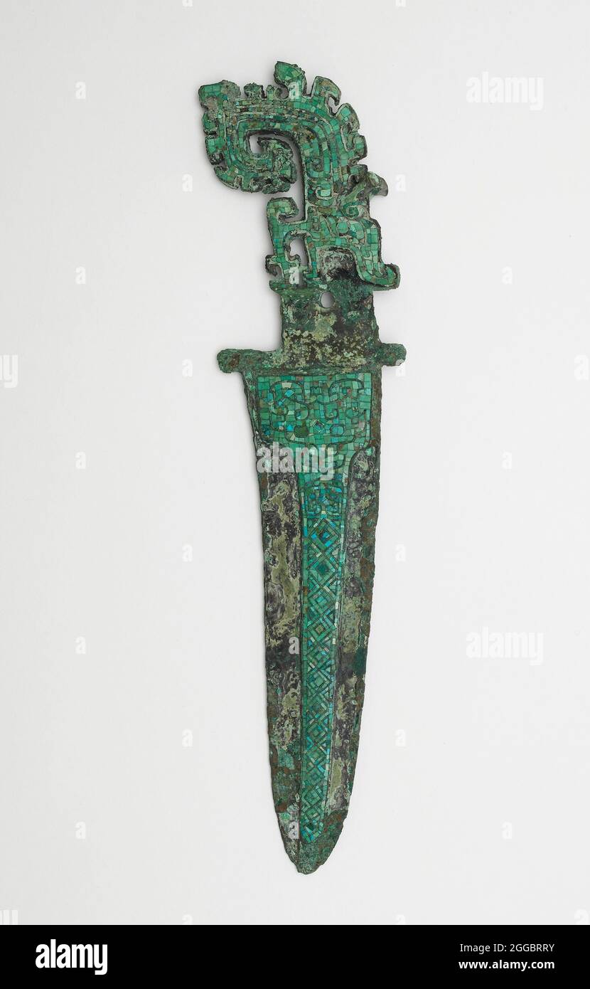 Dagger-axe (ge) with dragons, Late Shang dynasty, ca. 1300-1200 BCE. Stock Photo