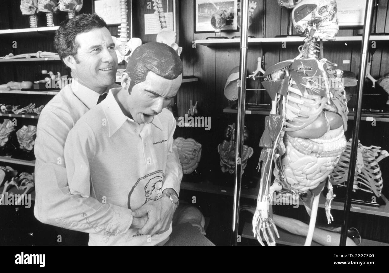 Heimlich manuever hires stock photography and images Alamy