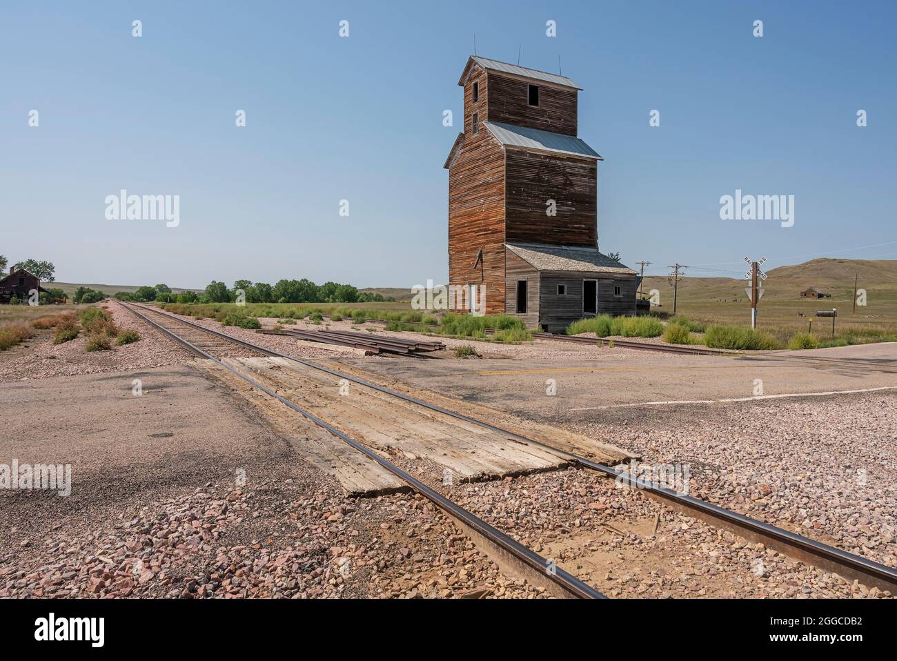 Grain elevator in the ghost town of Owanka, South Dakota, USA Stock