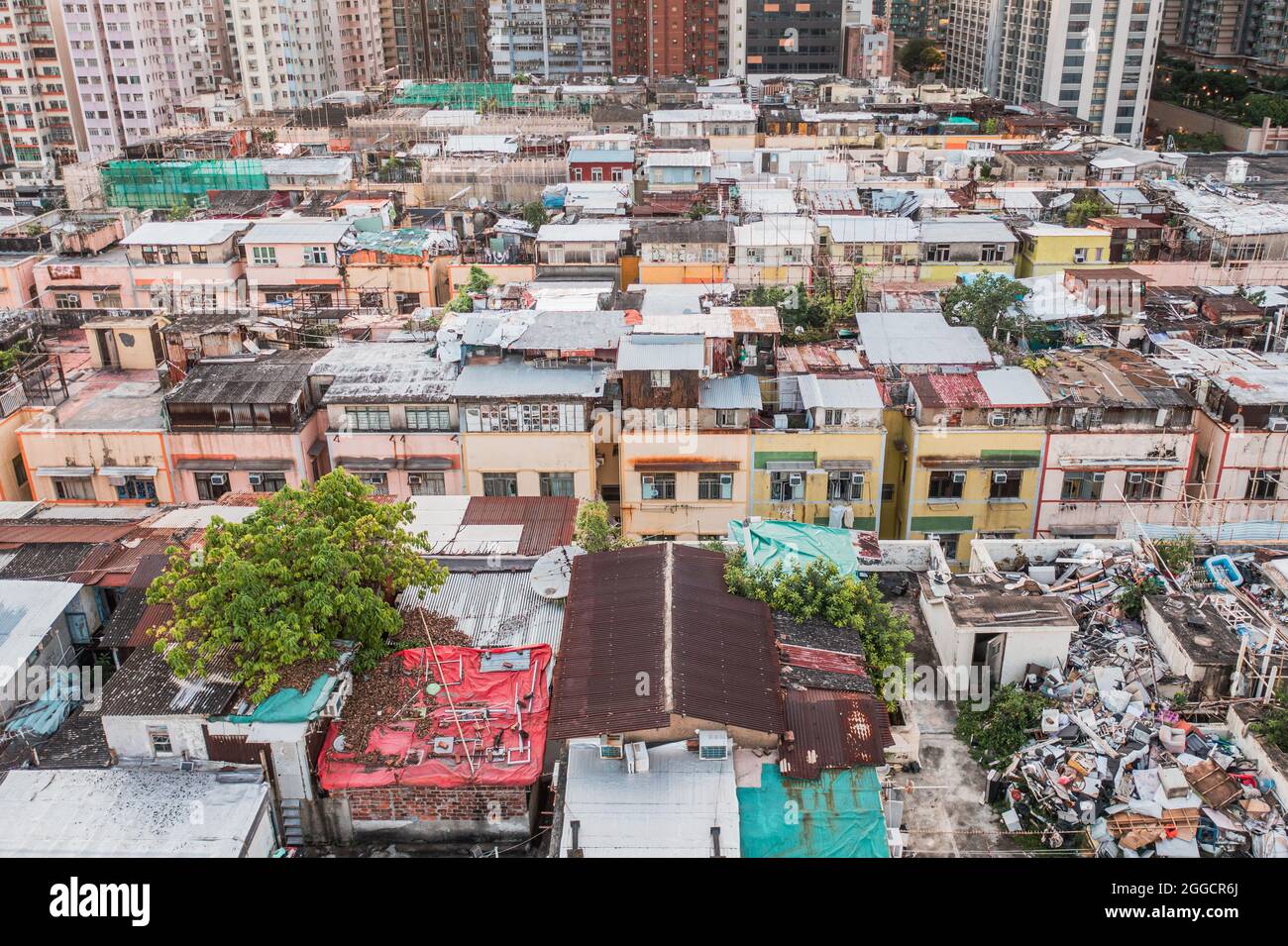 Kowloon Rooftops Amazing Colorful messy rooftop on dense old residential house in ...