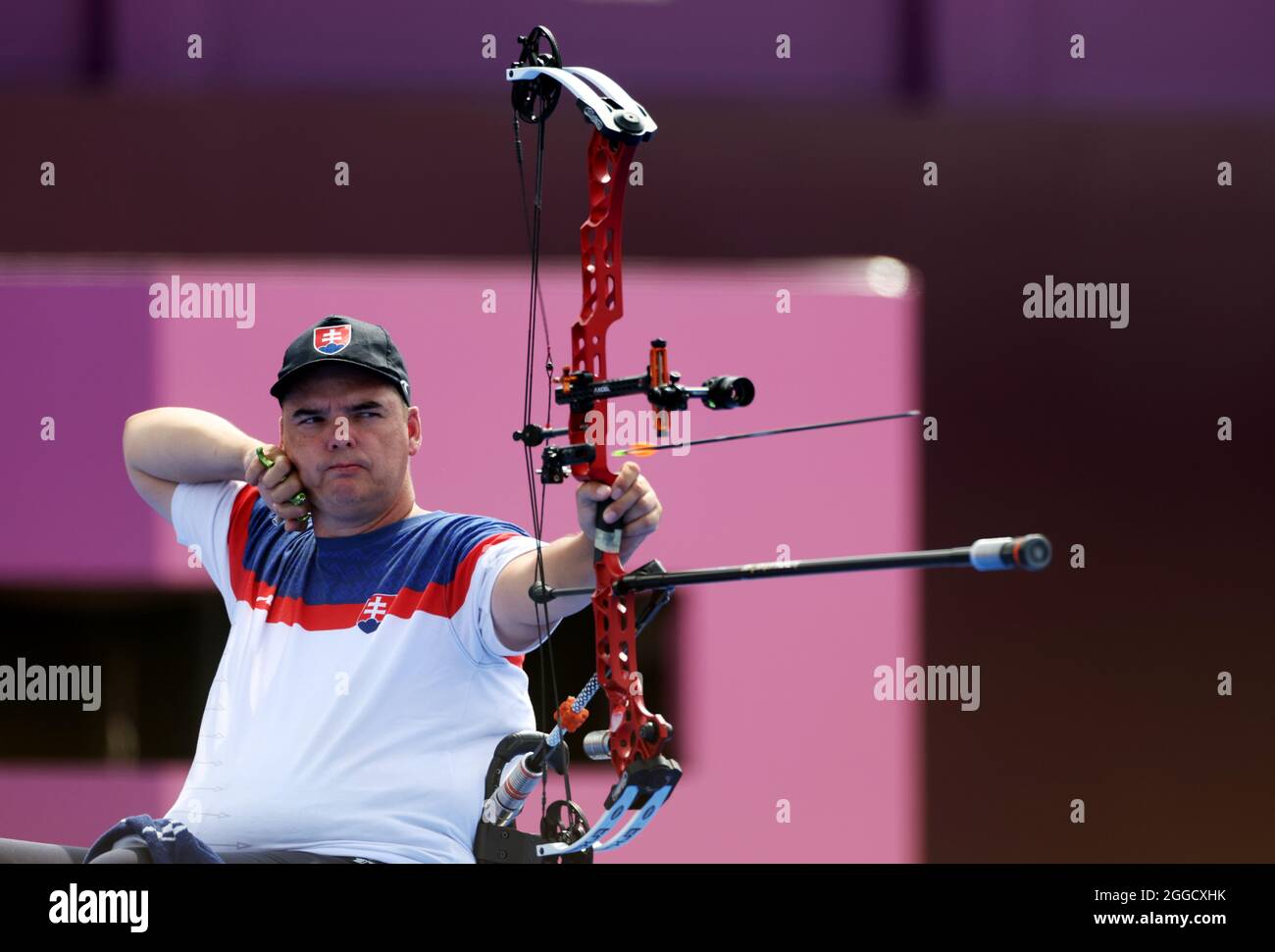 Tokyo Paralympic Games Archery Men S Individual Compound Open Bronze Medal Yumenoshima Archery Field Tokyo Japan August 31 21 Marcel Pavlik Of Slovakia In Action Reuters Molly Darlington Stock Photo Alamy